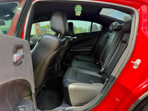 2017 Dodge Charger SXT