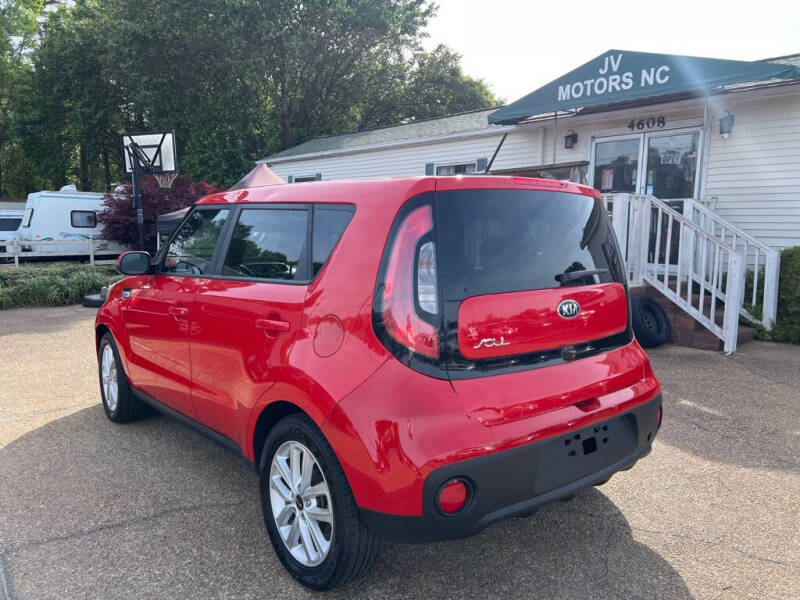 2019 Kia Soul +