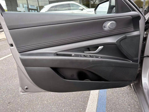 2023 Hyundai Elantra