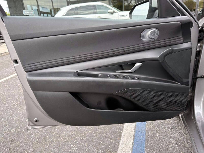 2023 Hyundai Elantra