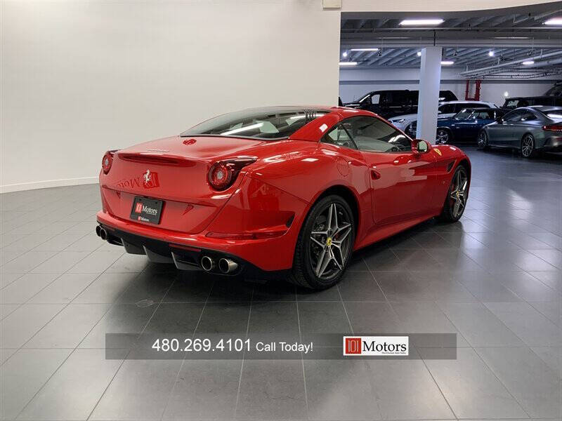 2017 Ferrari California T