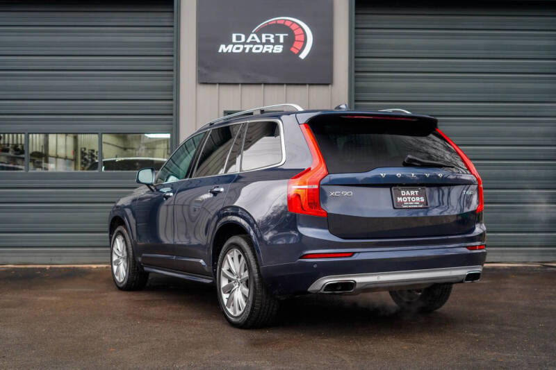 2018 Volvo XC90 T6 Momentum