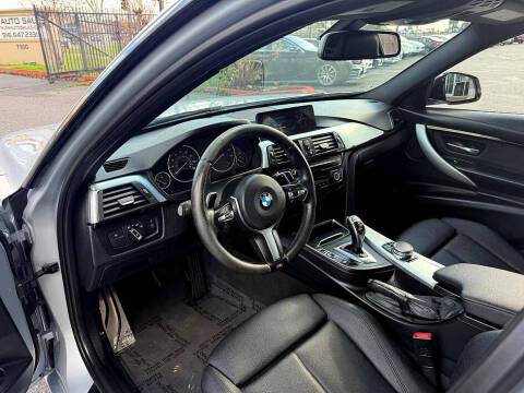 2017 BMW 3 Series 330i