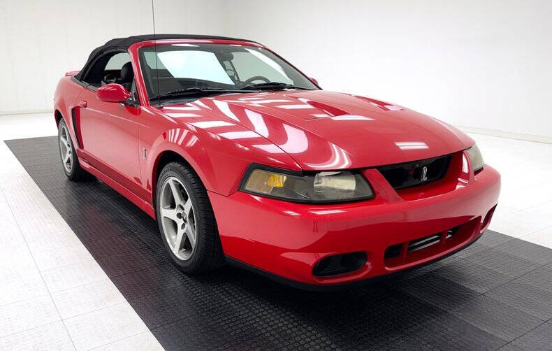 2004 Ford Mustang SVT Cobra