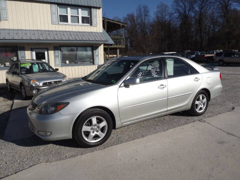 2002 Toyota Camry for sale at Country Side Auto Sales in East Berlin PA
