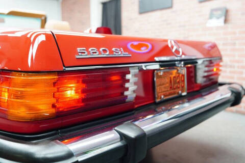 1986 Mercedes-Benz 560-Class 560 SL