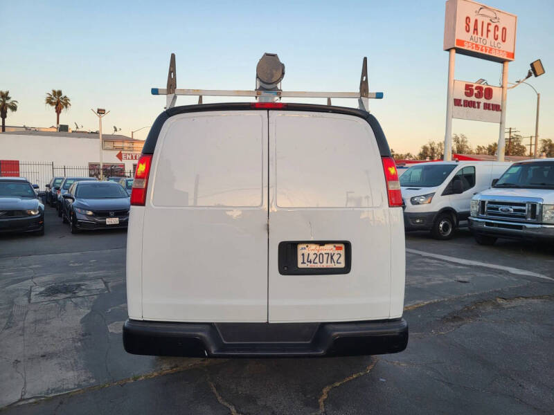 2017 Chevrolet Express 2500