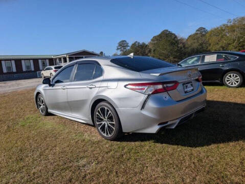 2020 Toyota Camry SE