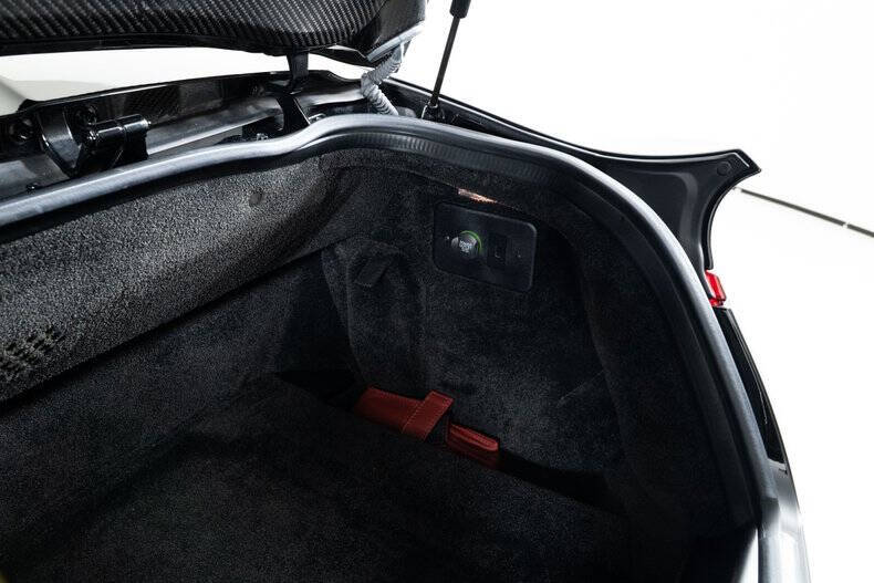 2015 Aston Martin Vanquish Volante