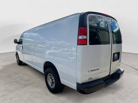 2018 Chevrolet Express 2500