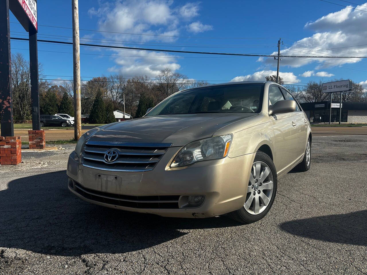 2006 Toyota Avalon for sale at Nova's Auto Center in Fairview Heights, IL