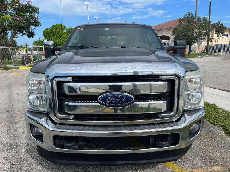 2016 Ford F-250 Super Duty for sale at Molina Auto Sales in Hialeah FL
