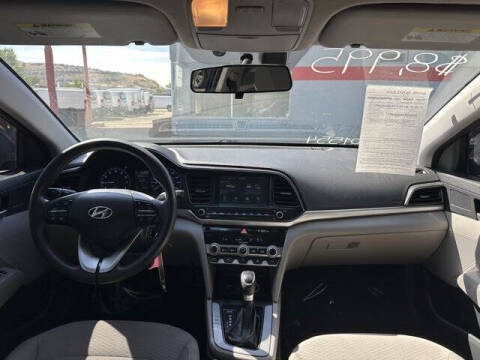 2020 Hyundai Elantra