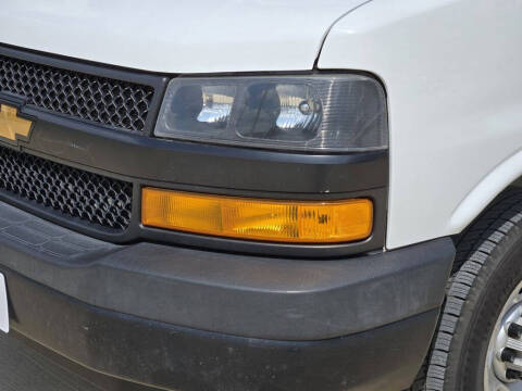 2021 Chevrolet Express 2500