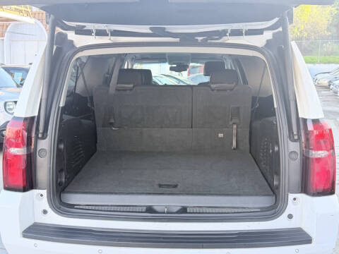 2019 Chevrolet Suburban LT
