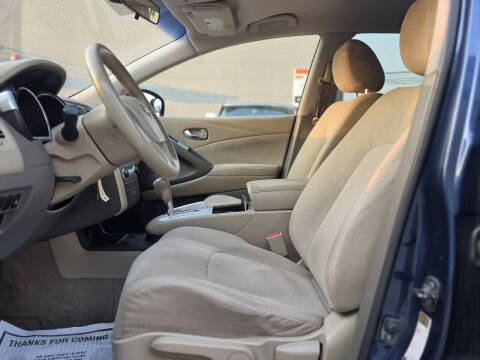2010 Nissan Murano LE