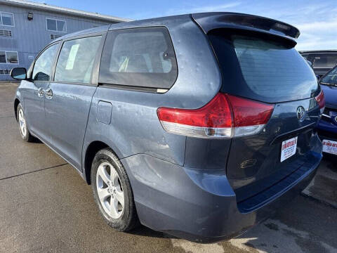 2014 Toyota Sienna L 7-Passenger