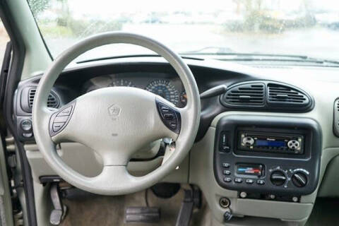 2000 Dodge Grand Caravan LE