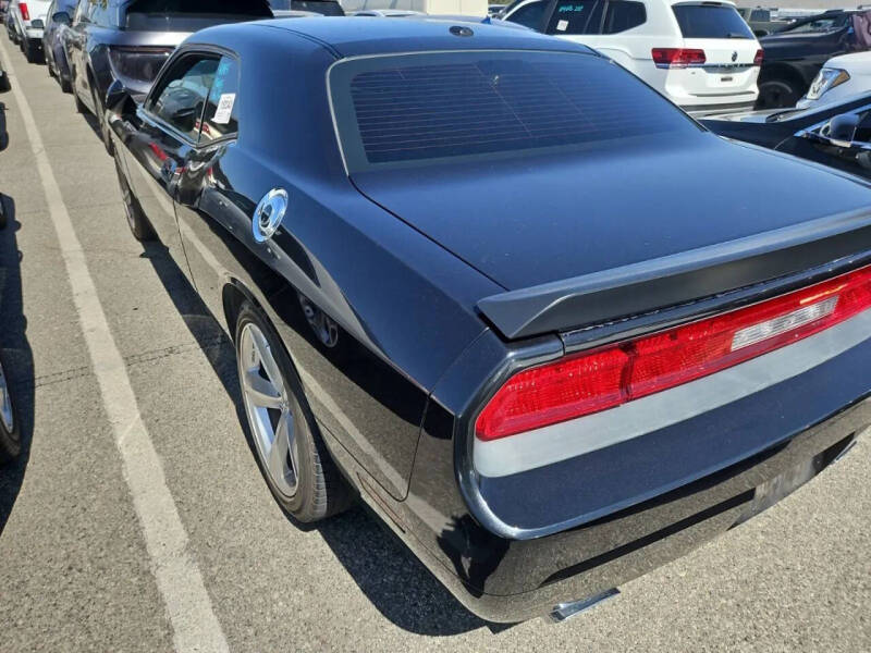 2009 Dodge Challenger SRT8