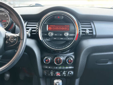 2016 MINI Hardtop 4 Door Cooper