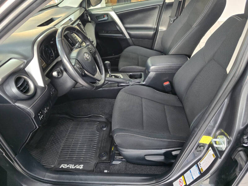 2017 Toyota RAV4 XLE