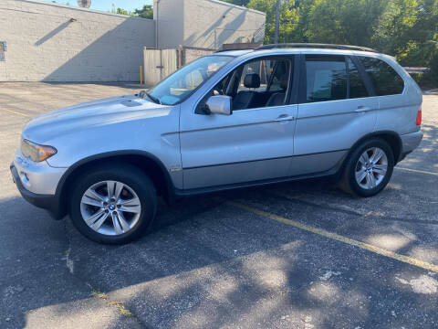 2004 BMW X5 4.4i