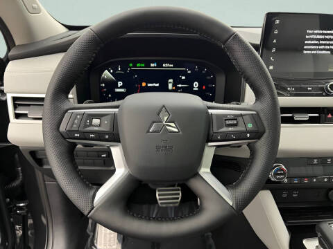 2026 Mitsubishi Outlander SEL