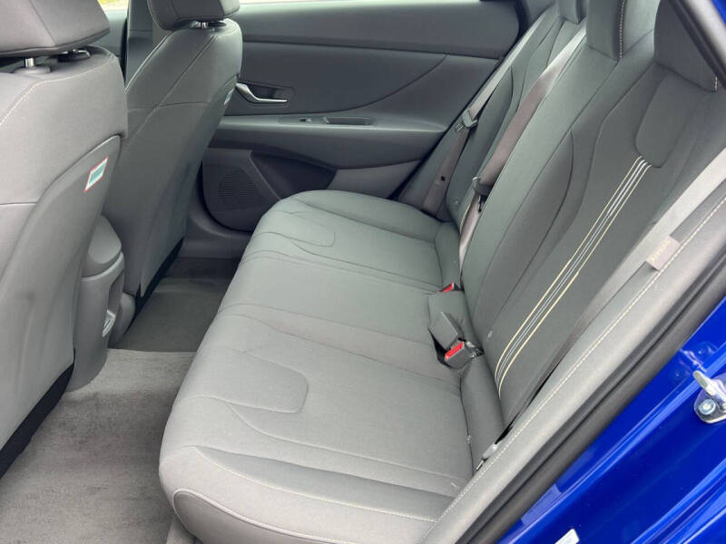 2026 Hyundai Elantra SEL Sport