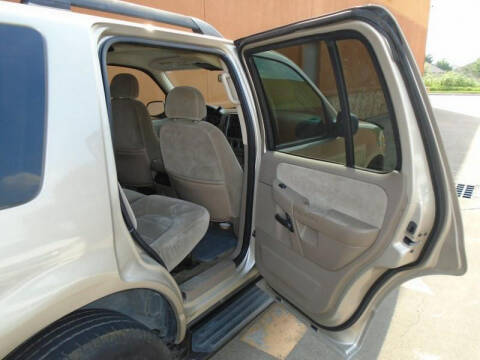 2005 Ford Explorer XLT