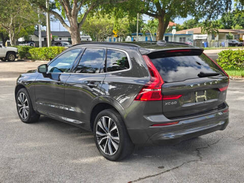 2022 Volvo XC60 B5 Momentum