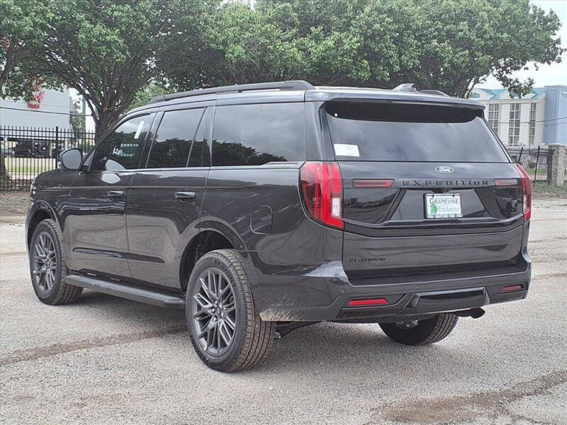 2026 Ford Expedition Platinum