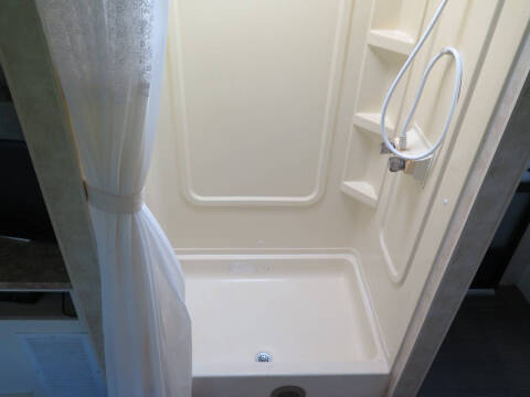 2006 Dutchmen RV Adirondack