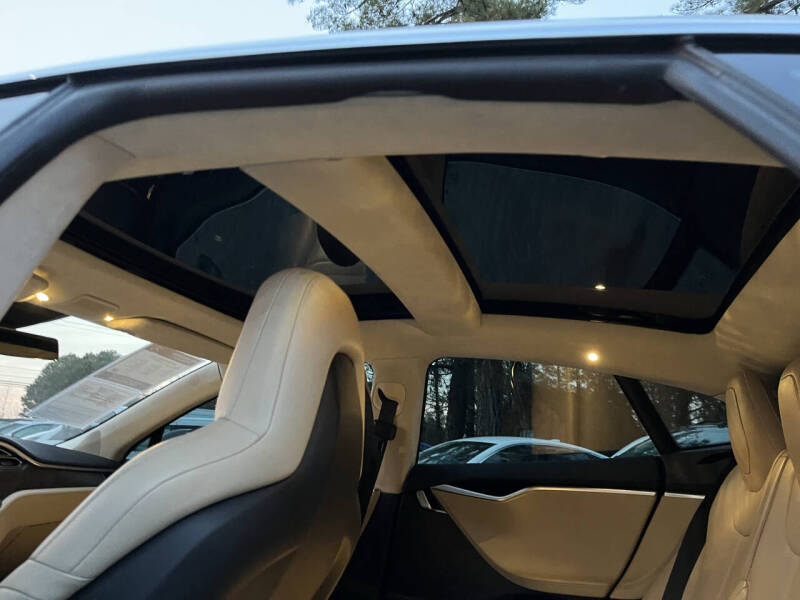 2016 Tesla Model S 75D