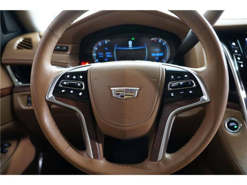 2016 Cadillac Escalade Platinum