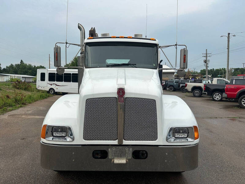 2007 Kenworth T300
