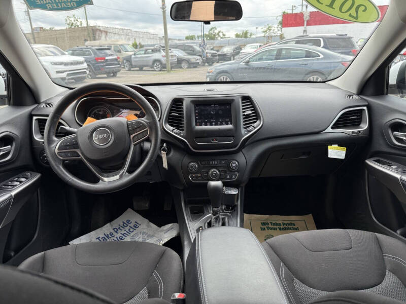 2019 Jeep Cherokee Latitude