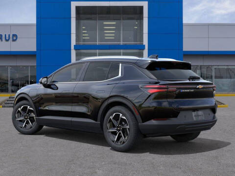 2026 Chevrolet Equinox EV LT 2