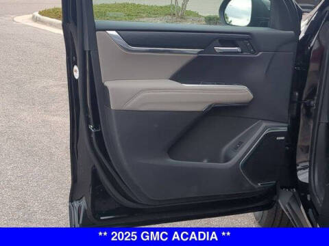2025 GMC Acadia Elevation