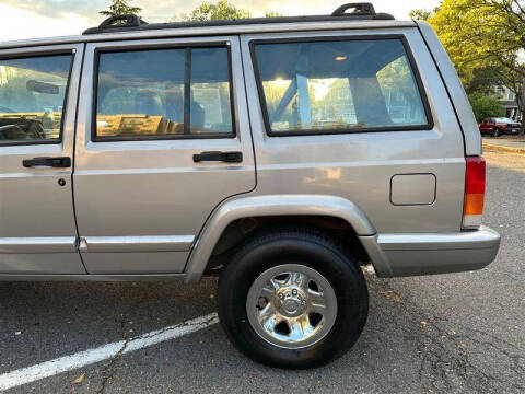 2000 Jeep Cherokee Classic