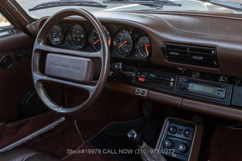 1986 Porsche 911 Carrera