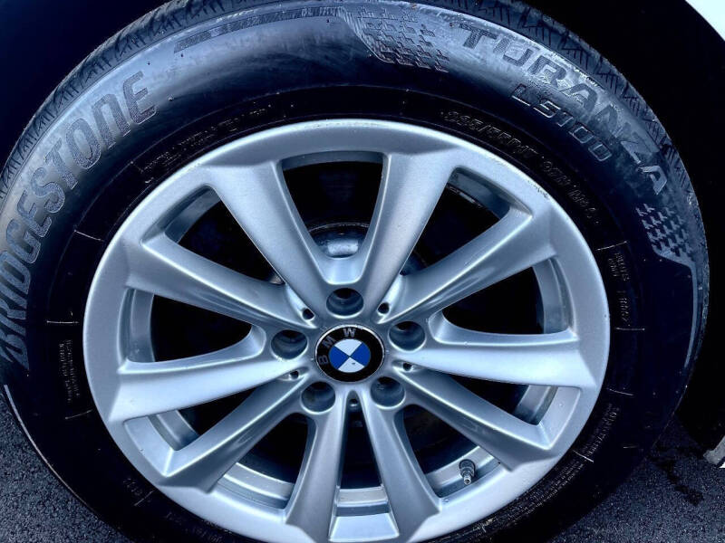 2016 BMW 5 Series 528i xDrive