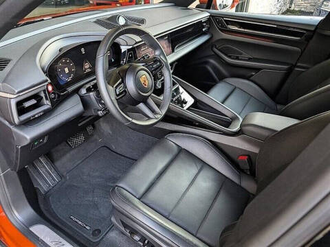 2024 Porsche Macan 4 Electric