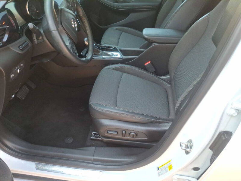 2021 Buick Encore GX Select