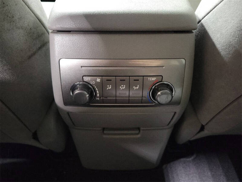 2012 Toyota Highlander SE