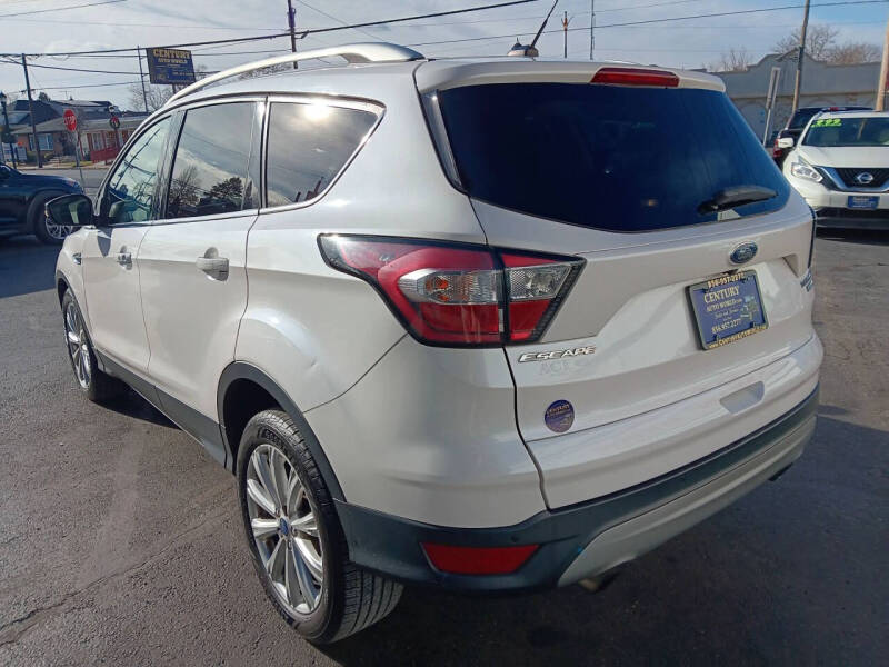 2017 Ford Escape Titanium