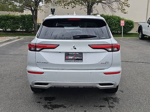 2025 Mitsubishi Outlander PHEV SEL