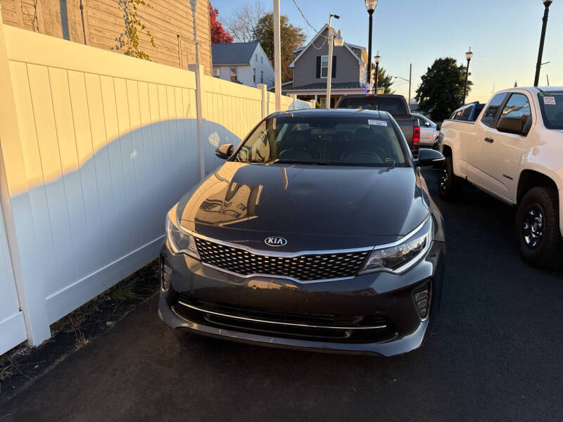 Image 10 of 2018 Kia Optima S