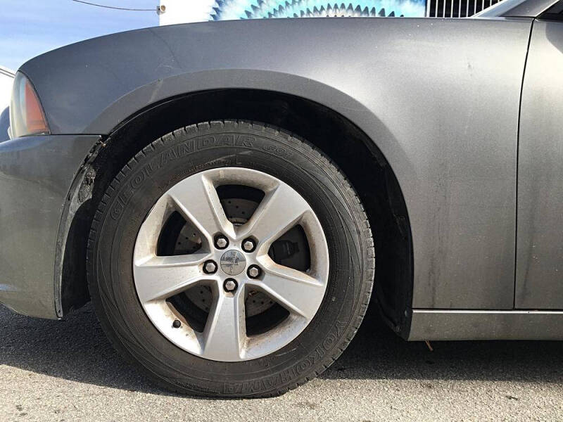 2012 Dodge Charger SE