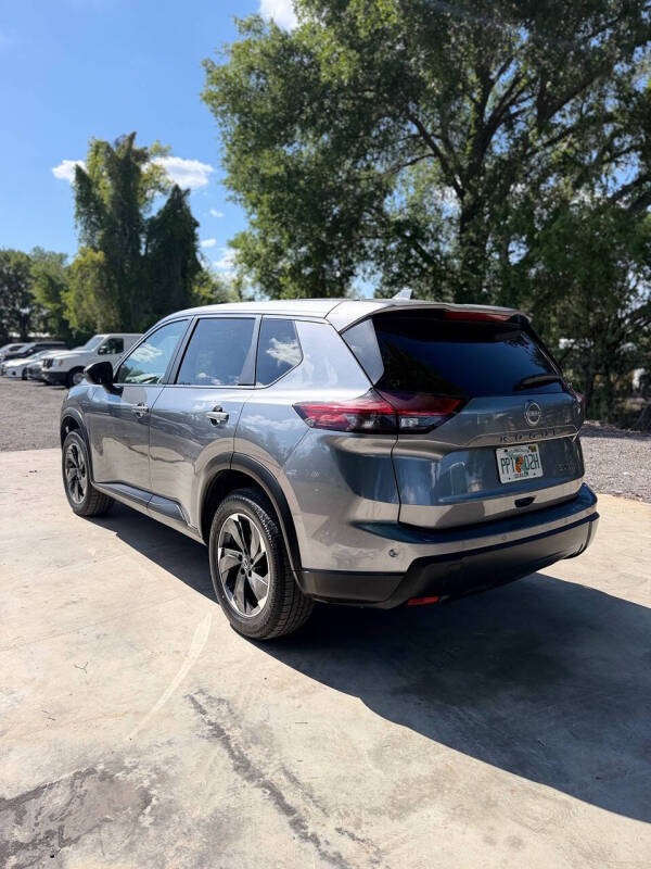 2024 Nissan Rogue SV