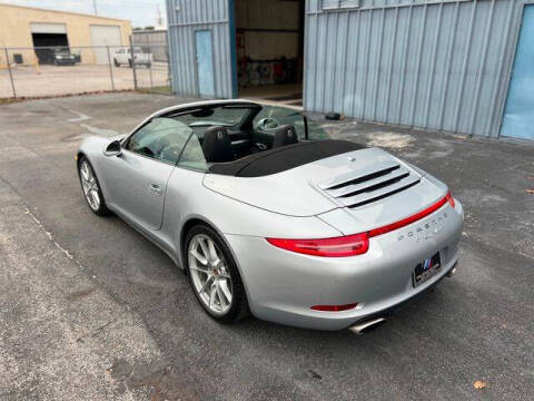 2014 Porsche 911 Carrera 4